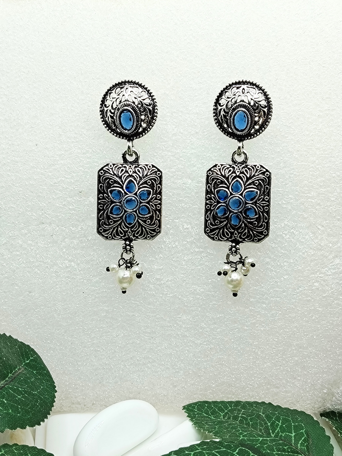 BLUE OLIVIA OXIDISED EARRING