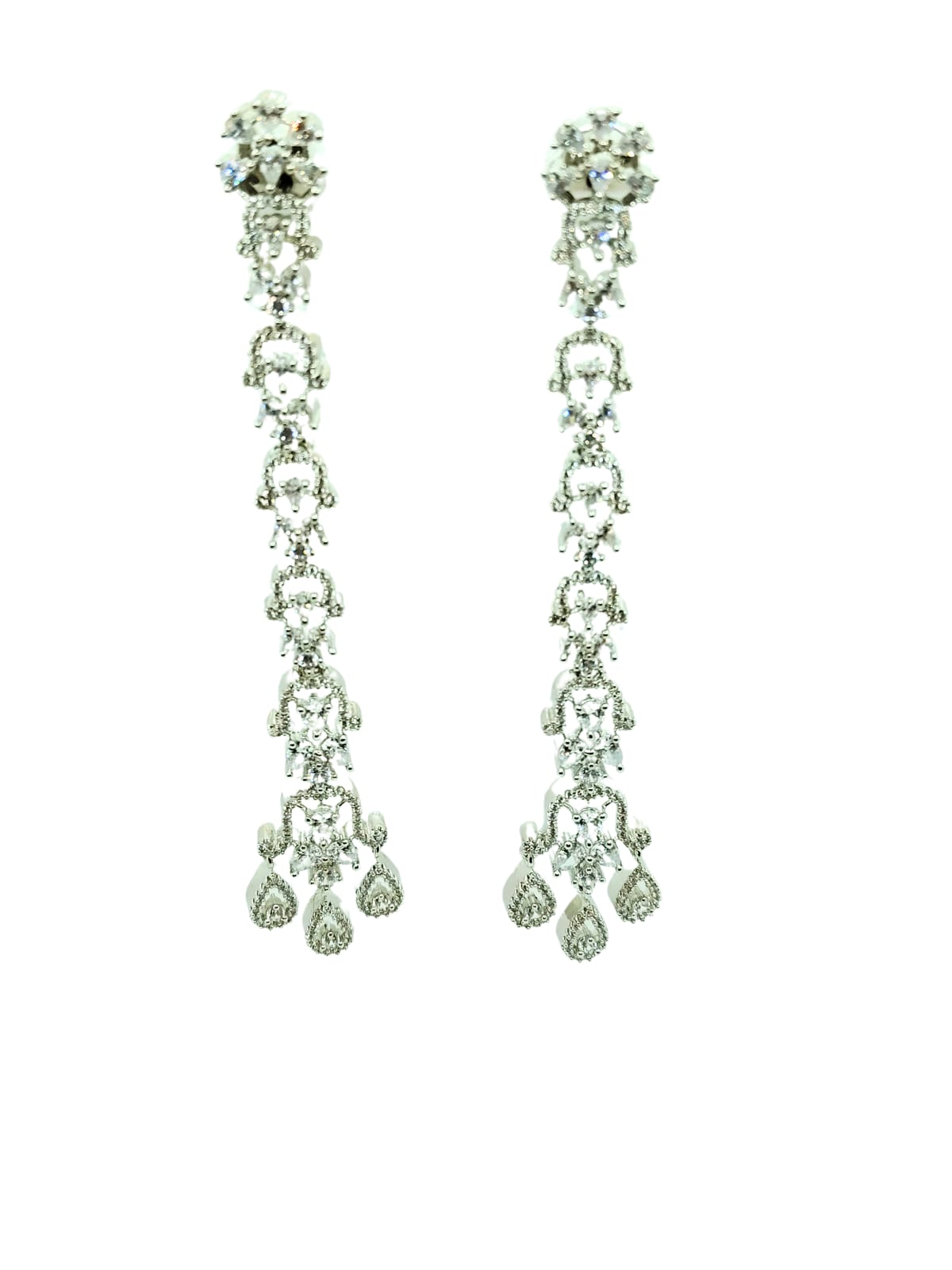 WHITE GARGI LONG AD EARRING