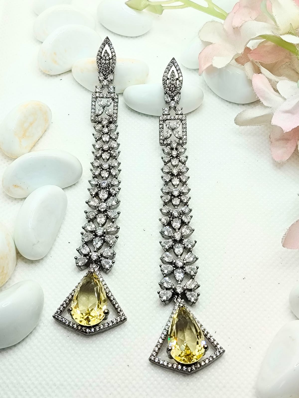 YELLOW ALISHA AD LONG EARRING - 50% OFF