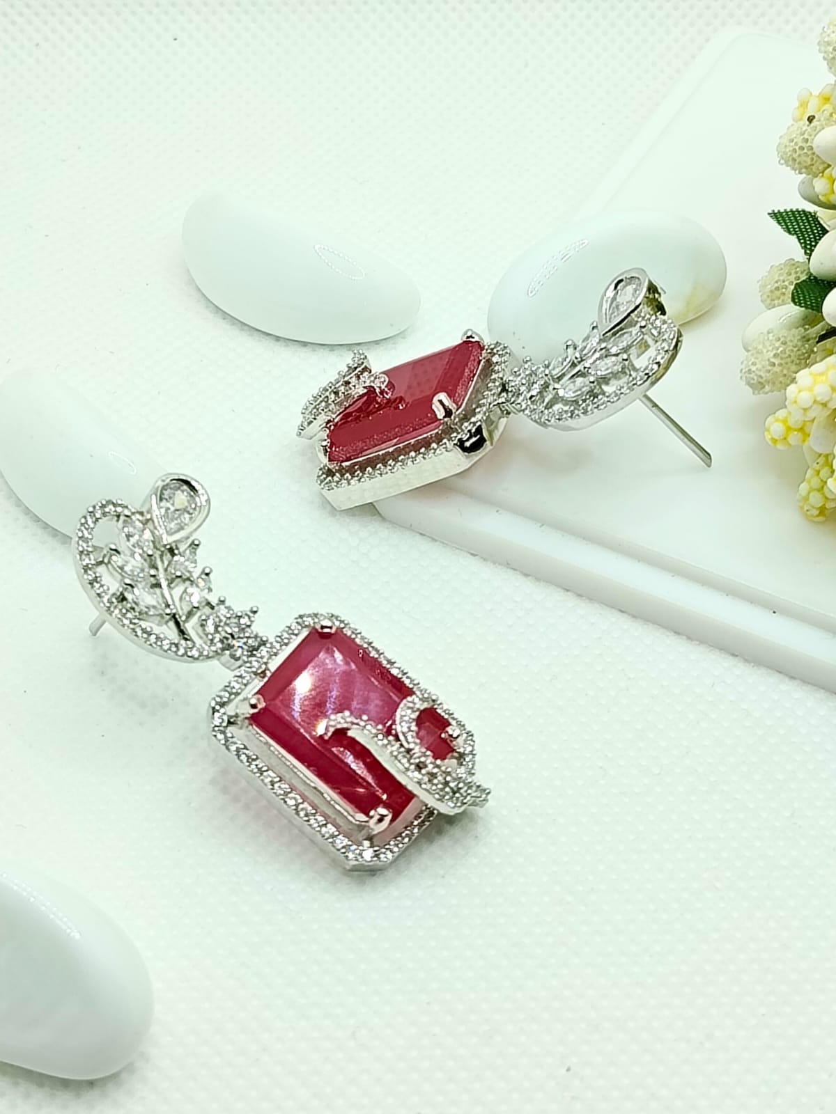 MAGENTA FIONA AD EARRING