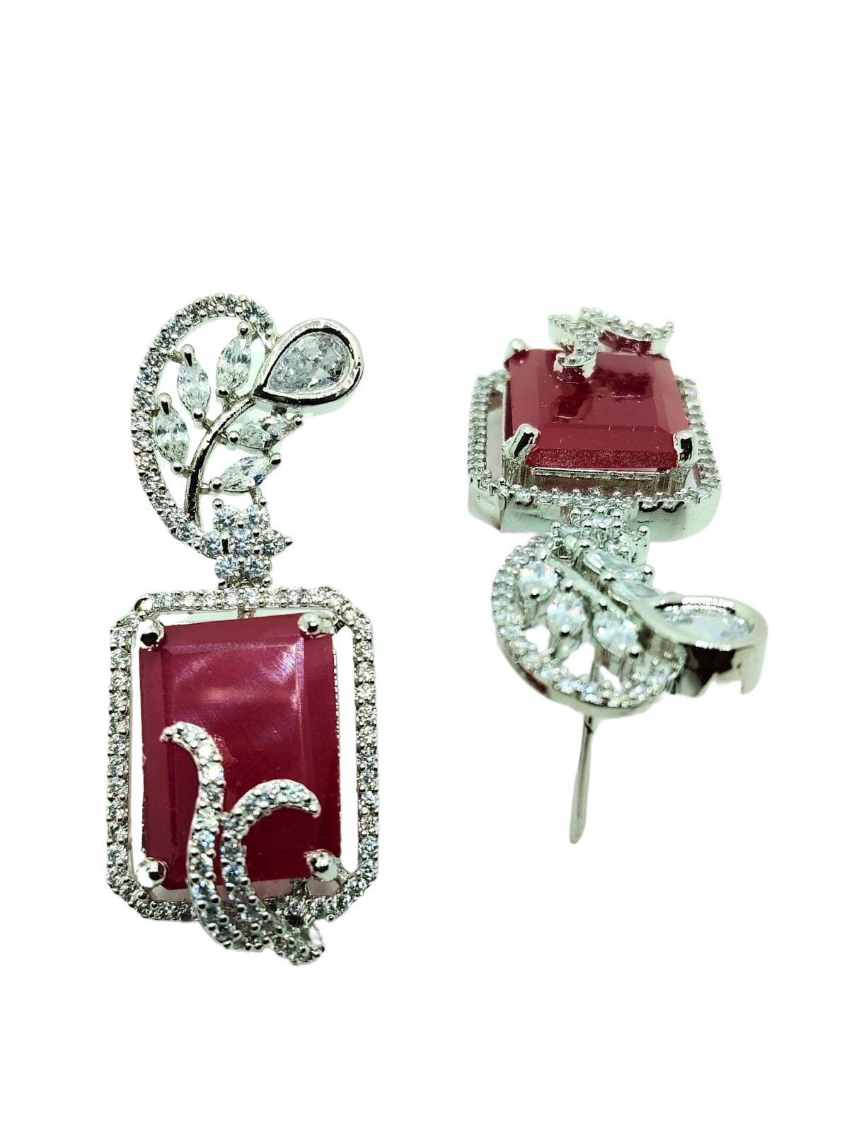 MAGENTA FIONA AD EARRING