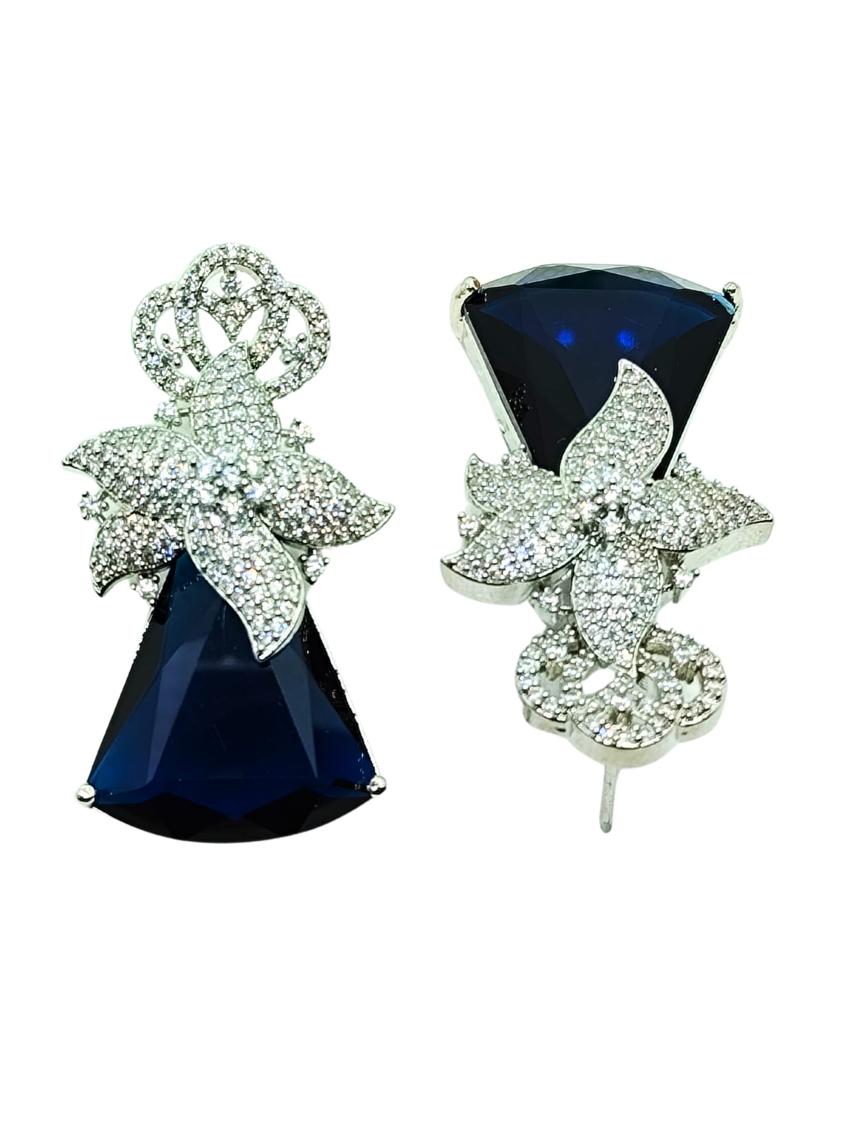 BLUE QUEEN AD EARRINGS