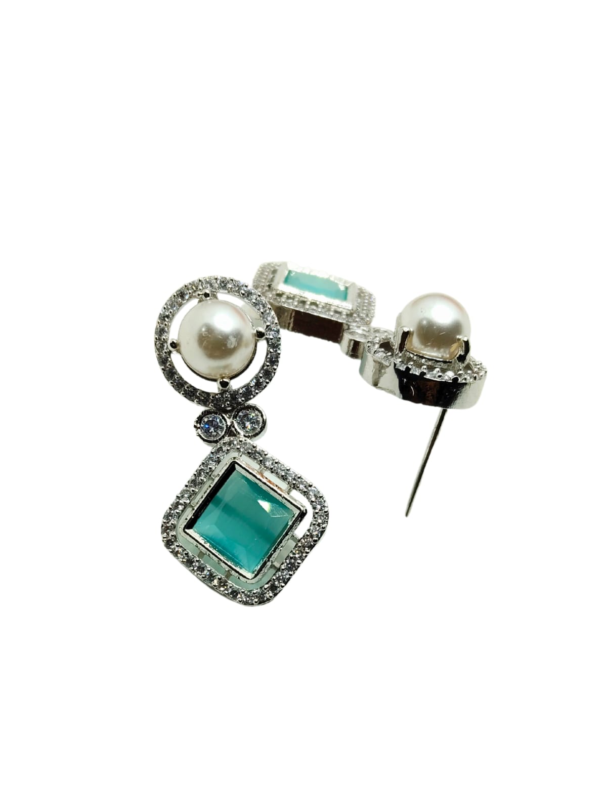 TURQUOISE MIRA AD PEARL DANGLER - 55% OFF