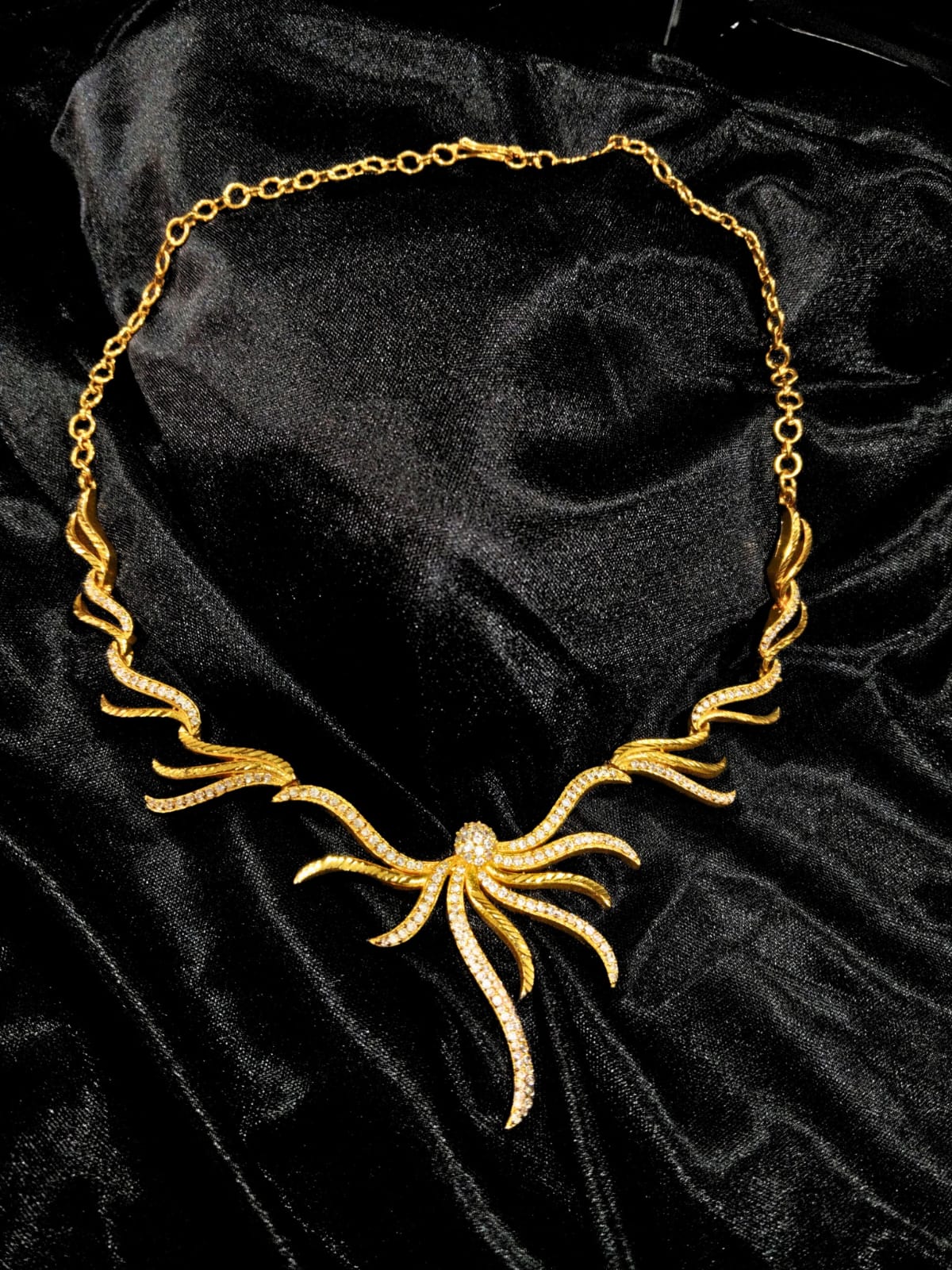 GOLD KIRAN NECKLACE - 65% OFF