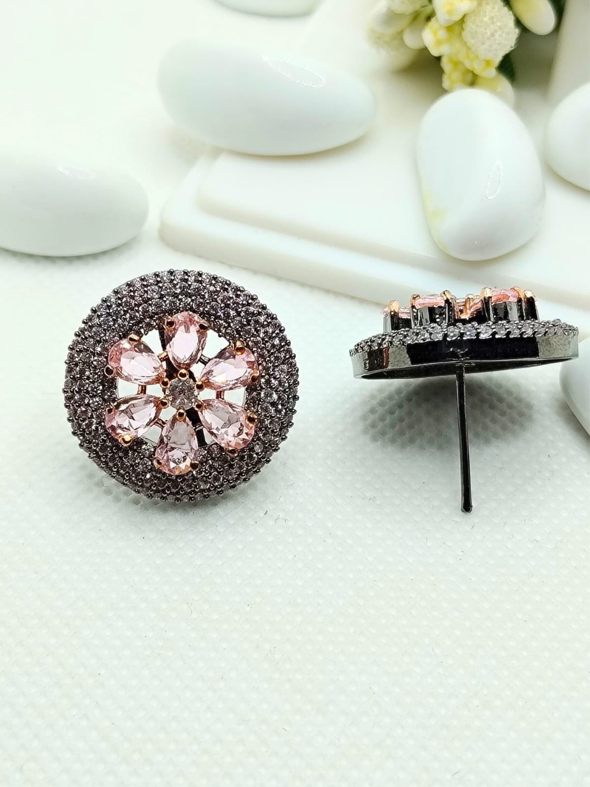 PINK APSARA AD STUDS