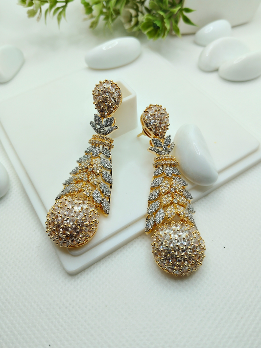 WHITE RATI AD EARRING - 65% OFF