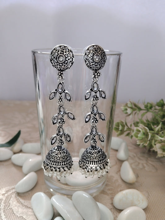WHITE KRITI OXIDISED PEARL JHUMKA