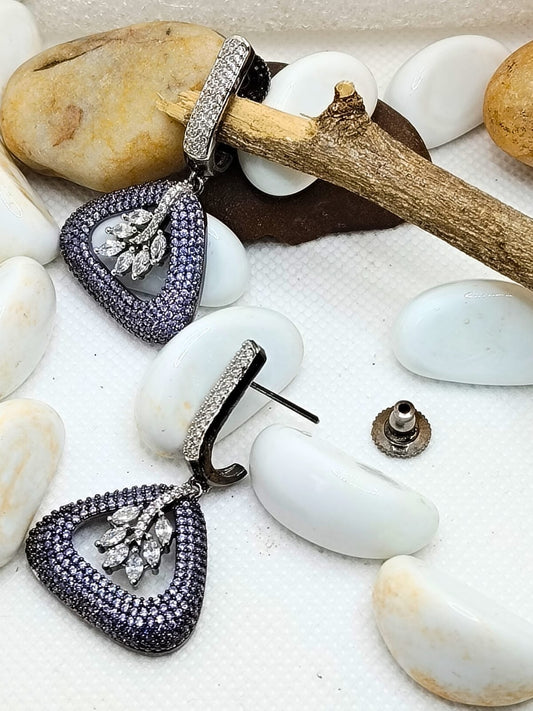 PURPLE AASHVI AD EARRING