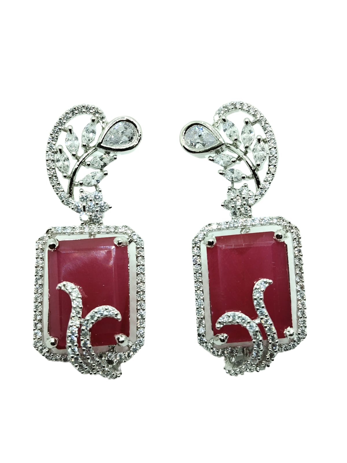 MAGENTA FIONA AD EARRING