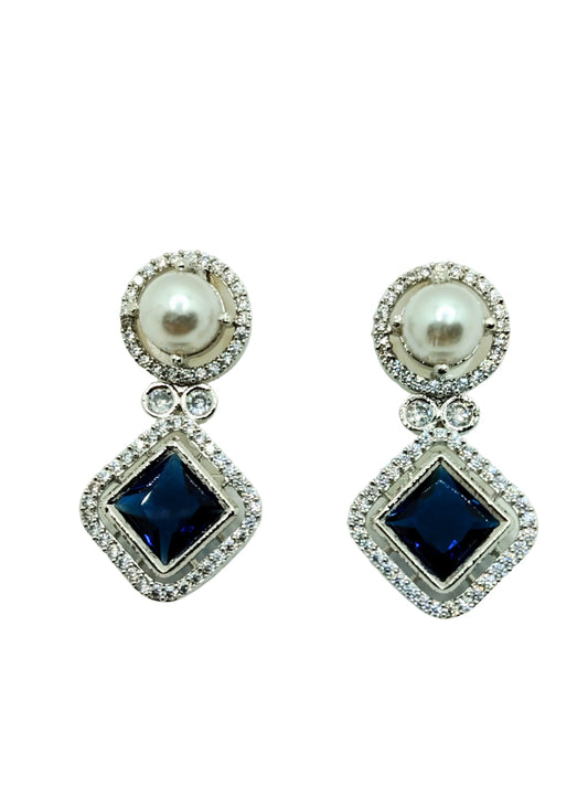 BLUE MIRA AD PEARL DANGLER