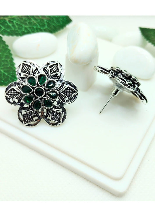 EMERALD BABITA OXIDISED STUDS