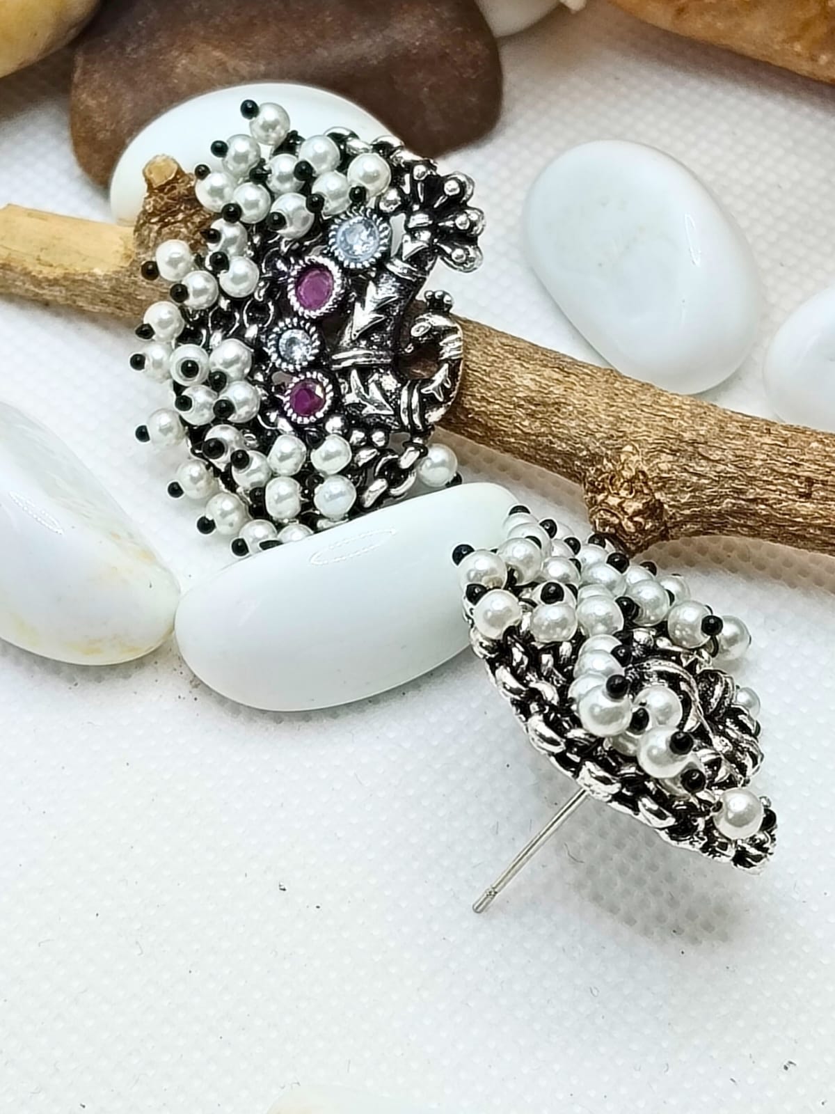 RUBY MOR AD PEARL STUD - 60% OFF